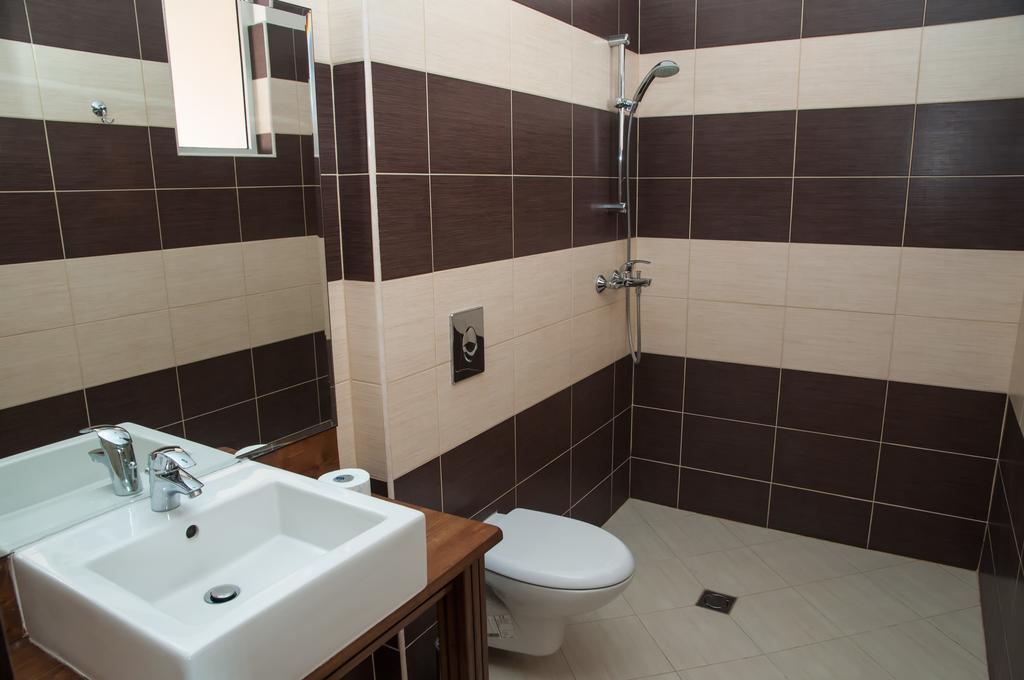 Hostel Izida 2 Dobrich Exteriör bild
